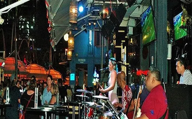 Xem World Cup kiểu Sing